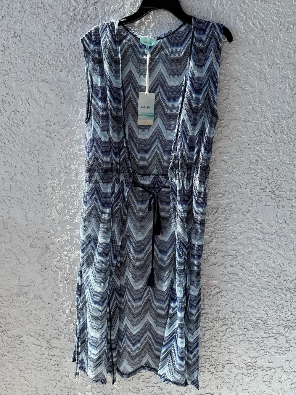 Aruba Blue Chevron Sleeveless Cover-Up with Tassel Tie size M